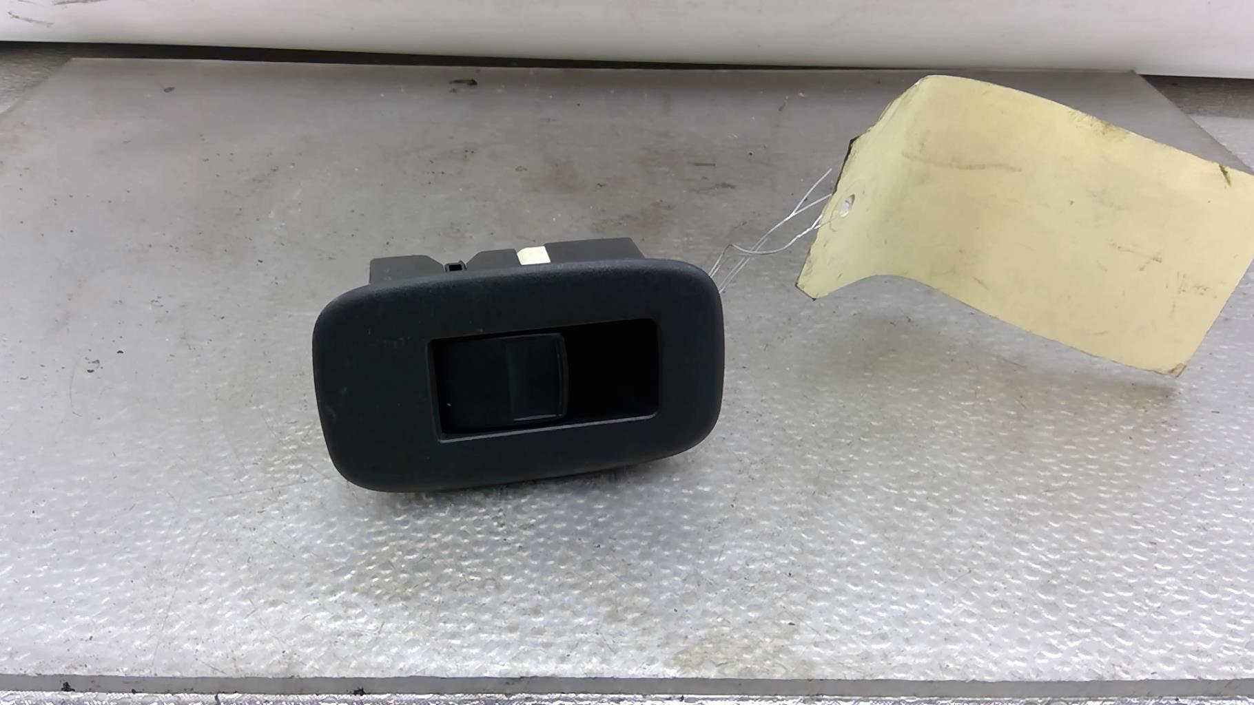 Interruttore lavacristalli posteriore destro TOYOTA AURIS 1 PHASE 1 Diésel - 1