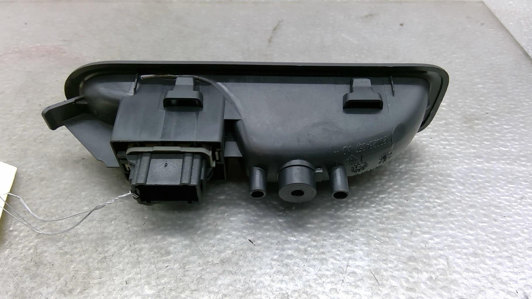 Interruttore lavacristalli posteriore sinistro RENAULT CLIO 3 PHASE 2 BREAK Diésel - 1