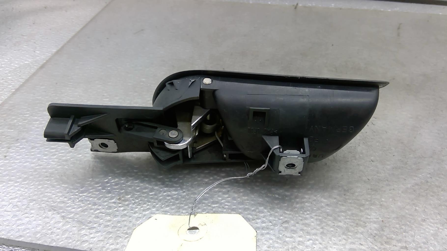 Maniglia interna posteriore destra VOLKSWAGEN GOLF 5 Diésel - 1