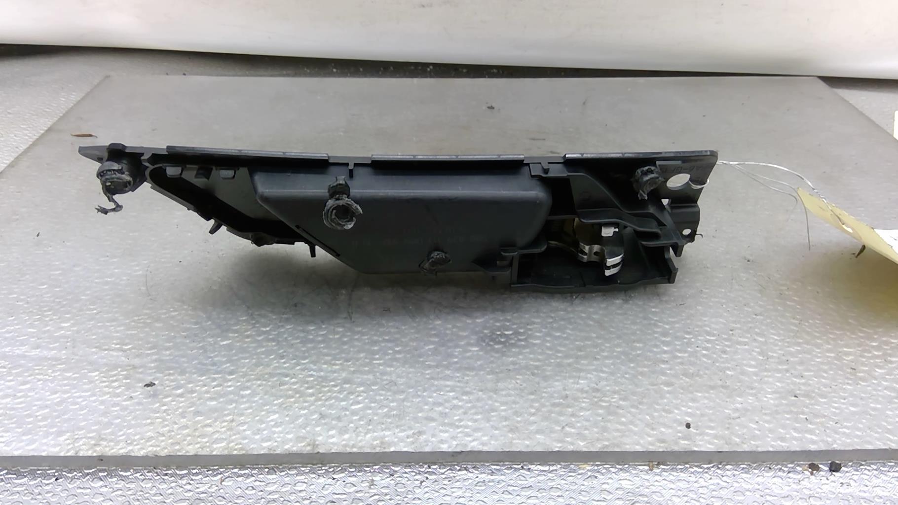 Maniglia interna posteriore sinistra VOLKSWAGEN GOLF 7 PHASE 1 Diésel - 1