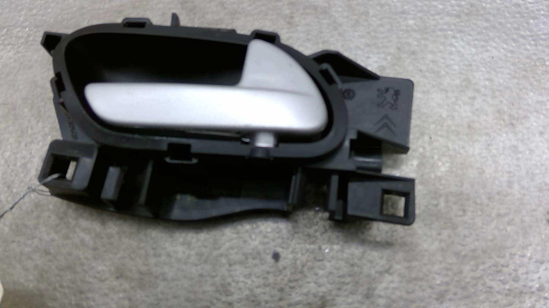 Maniglia interna anteriore destra PEUGEOT 207 PHASE 2 BREAK Diésel - 1