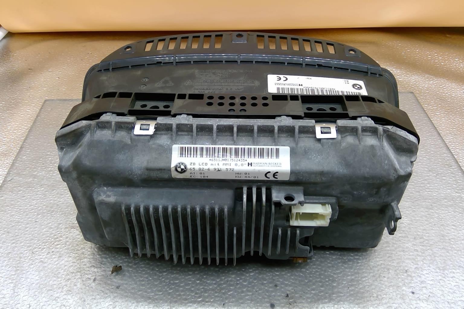 Monitor display BMW SERIE 7 E66 LIMOUSINE PHASE 1 Gasolina - 1