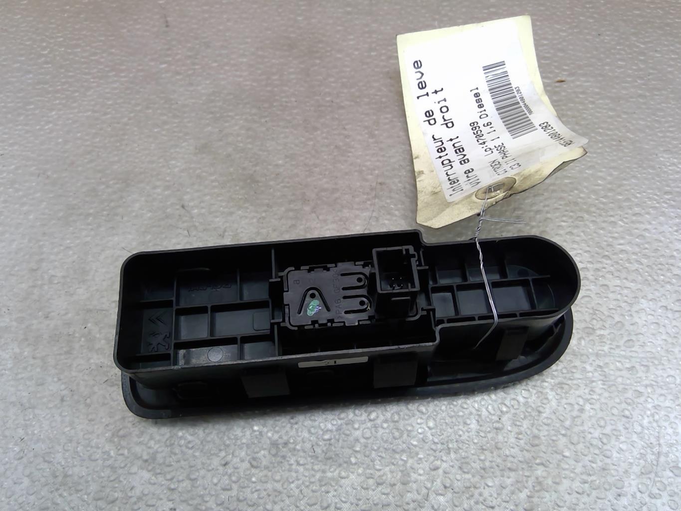 Interruttore lavacristalli anteriore destro CITROEN C3 2 PHASE 1 Diésel - 1