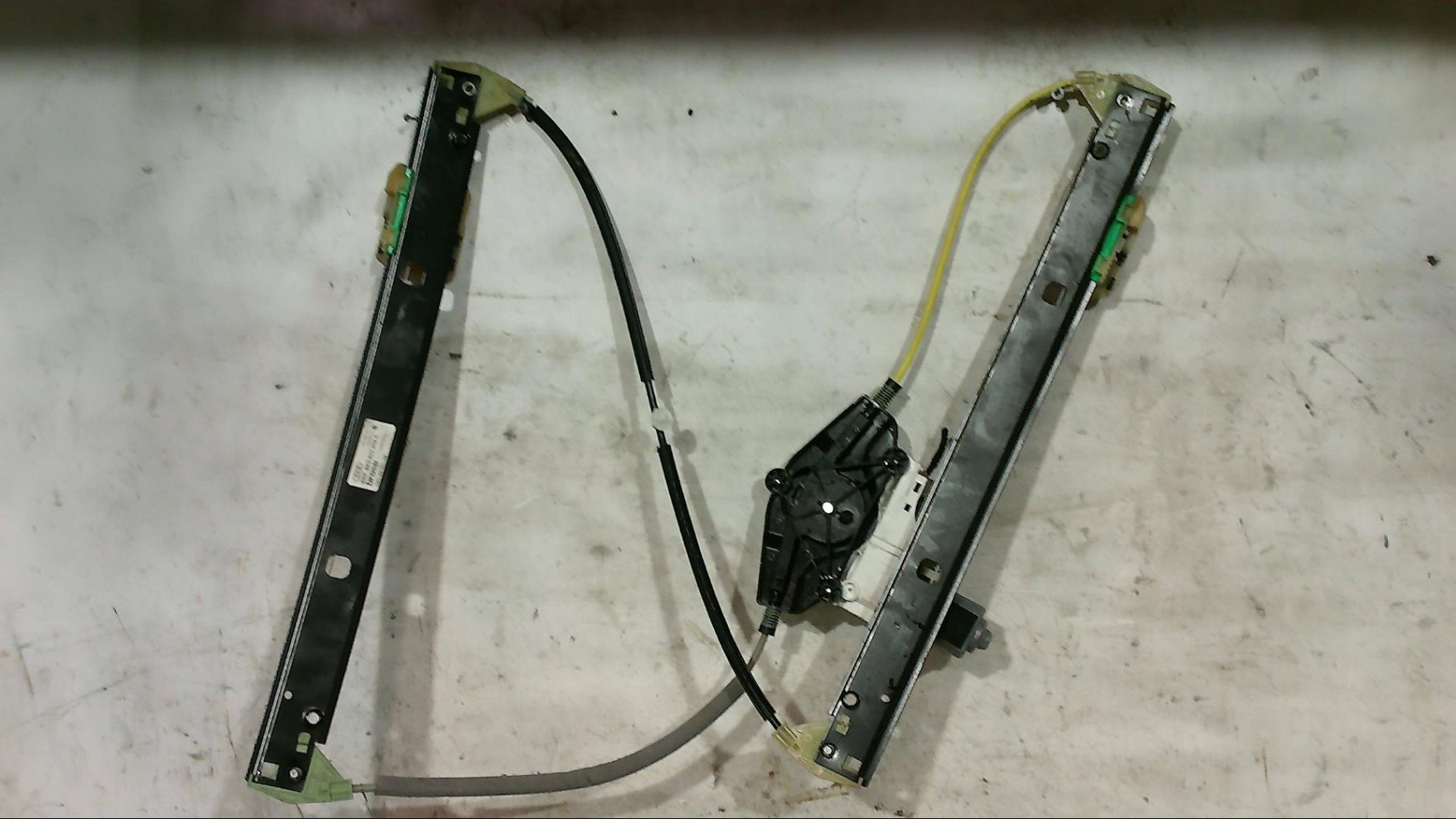Leve vitre electrique avant droit AUDI A4 3 PHASE 2 Diesel - 1