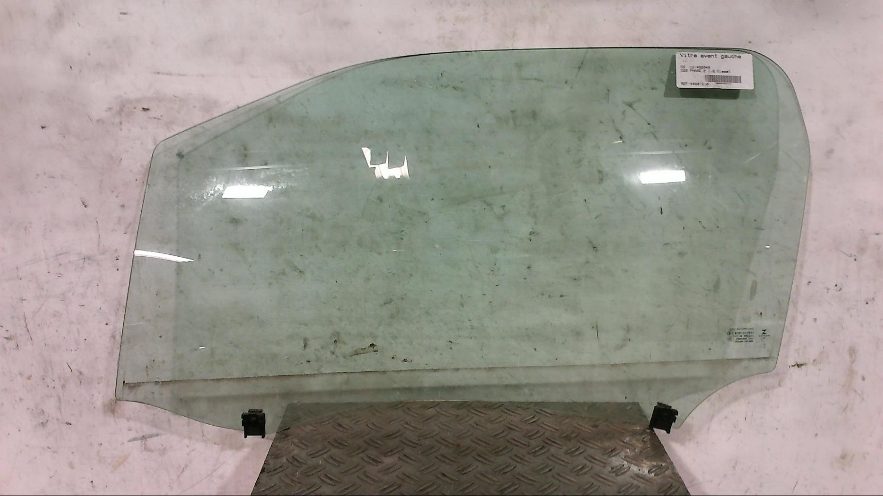 Vitre avant gauche DS DS3 PHASE 2 Diesel - 1