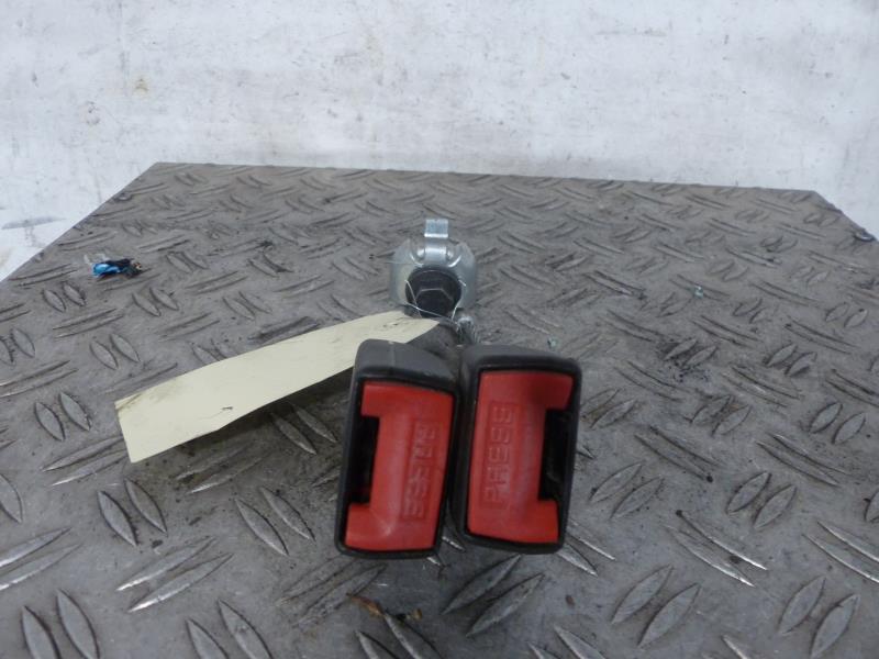 Aggancio cintura sicurezza posteriore sinistro CITROEN C3 PLURIEL PHASE 2 CABRIOLET Diésel - 1
