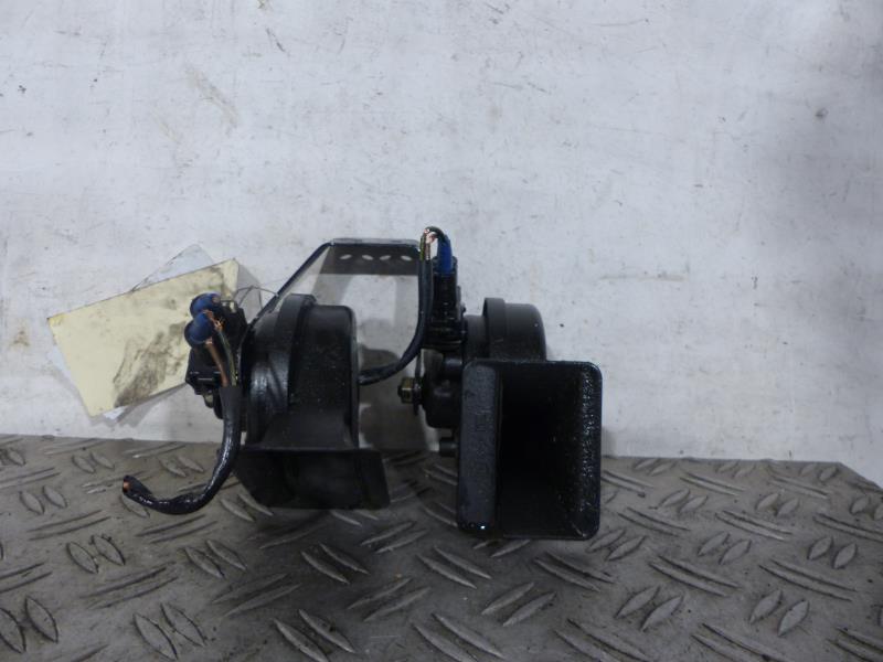 Avertisseur/Klaxon AUDI A4 1 PHASE 2 Diesel - 1