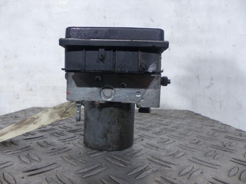 Blocco ABS (antibloccaggio freni) TOYOTA COROLLA VERSO 2 PHASE 1 Diésel - 1