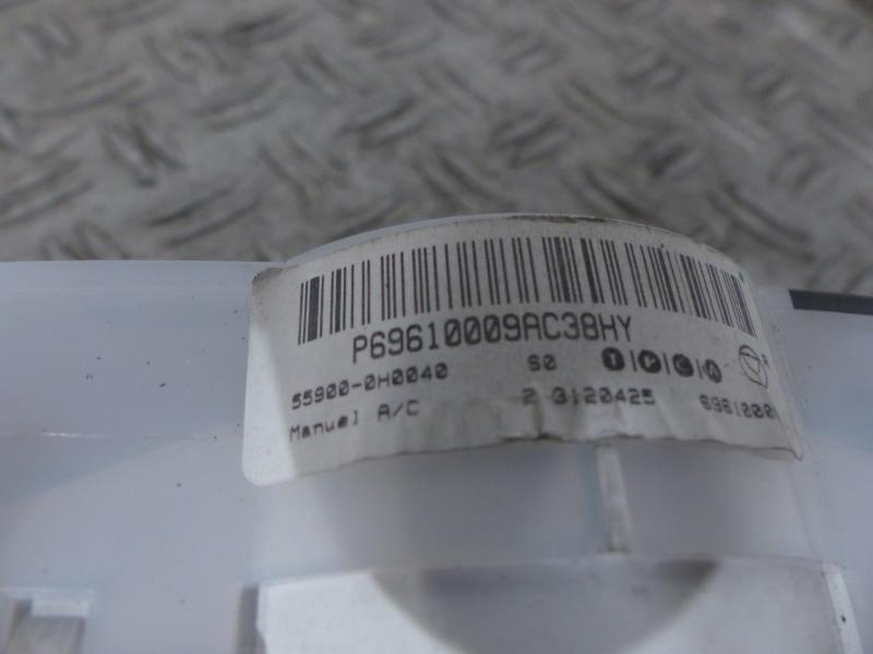 Commande chauffage TOYOTA AYGO 1 PHASE 3 Essence - 1
