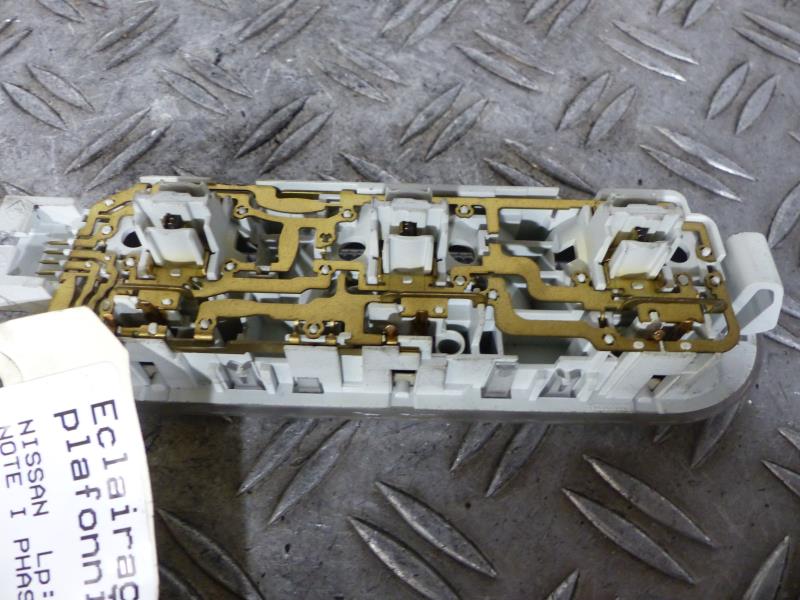 Eclairage de plafonnier AUDI A4 3 AVANT PHASE 2 BREAK Diesel - 1