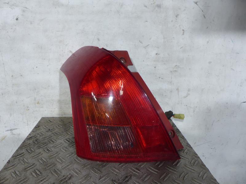 Fanale posteriore principale sinistro (luci) SUZUKI SWIFT 3 Gasolina - 1