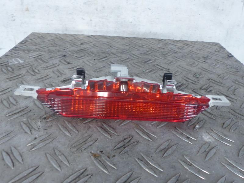 Luce stop centrale TOYOTA COROLLA 10 PHASE 1 Diésel - 1