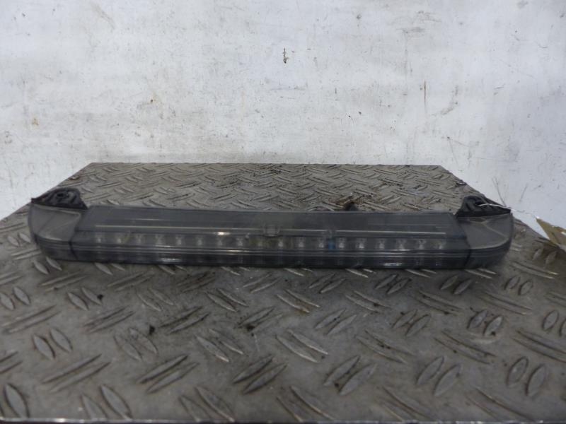 Feu arriere stop central MITSUBISHI GRANDIS  - 1