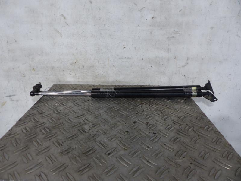 Molla a gas bagagliaio MITSUBISHI GRANDIS  - 1