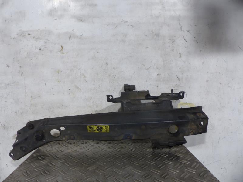 Traverse superieure NISSAN MICRA 3 PHASE 1 Diesel - 1