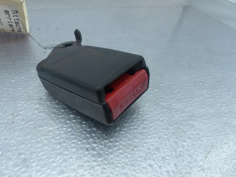 Aggancio cintura sicurezza posteriore sinistro PEUGEOT 307 PHASE 2 BREAK Diésel - 1