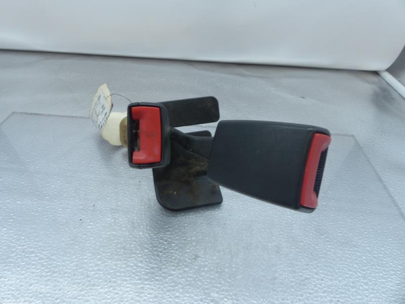 Aggancio cintura sicurezza posteriore sinistro AUDI A6 2 AVANT PHASE 2 BREAK Diésel - 1