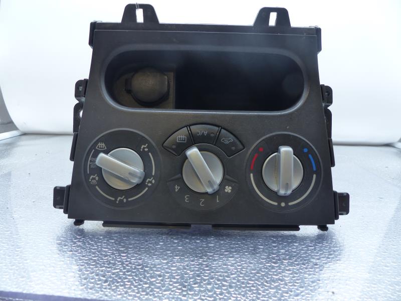 Commande chauffage OPEL AGILA B Essence - 1