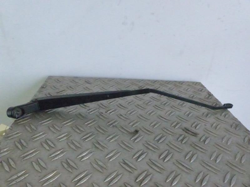 Braccio tergicristallo anteriore destro SUZUKI SWIFT 3 Gasolina - 1