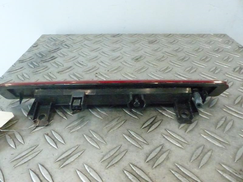 Feu arriere stop central RENAULT CLIO 4 PHASE 1 Diesel - 1