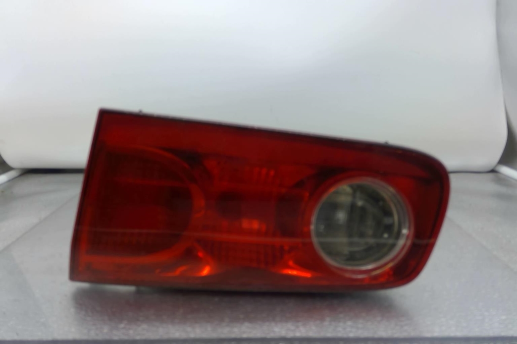 Feu arriere secondaire droit (feux) RENAULT LAGUNA 2 PHASE 2 Diesel - 1