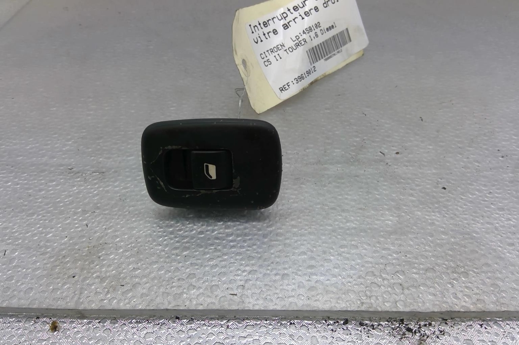 Interruttore lavacristalli posteriore destro CITROEN C5 2 Diésel - 1