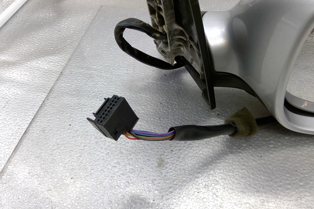 Retrovisor derecho VOLKSWAGEN GOLF PLUS PHASE 1 Diésel - 1