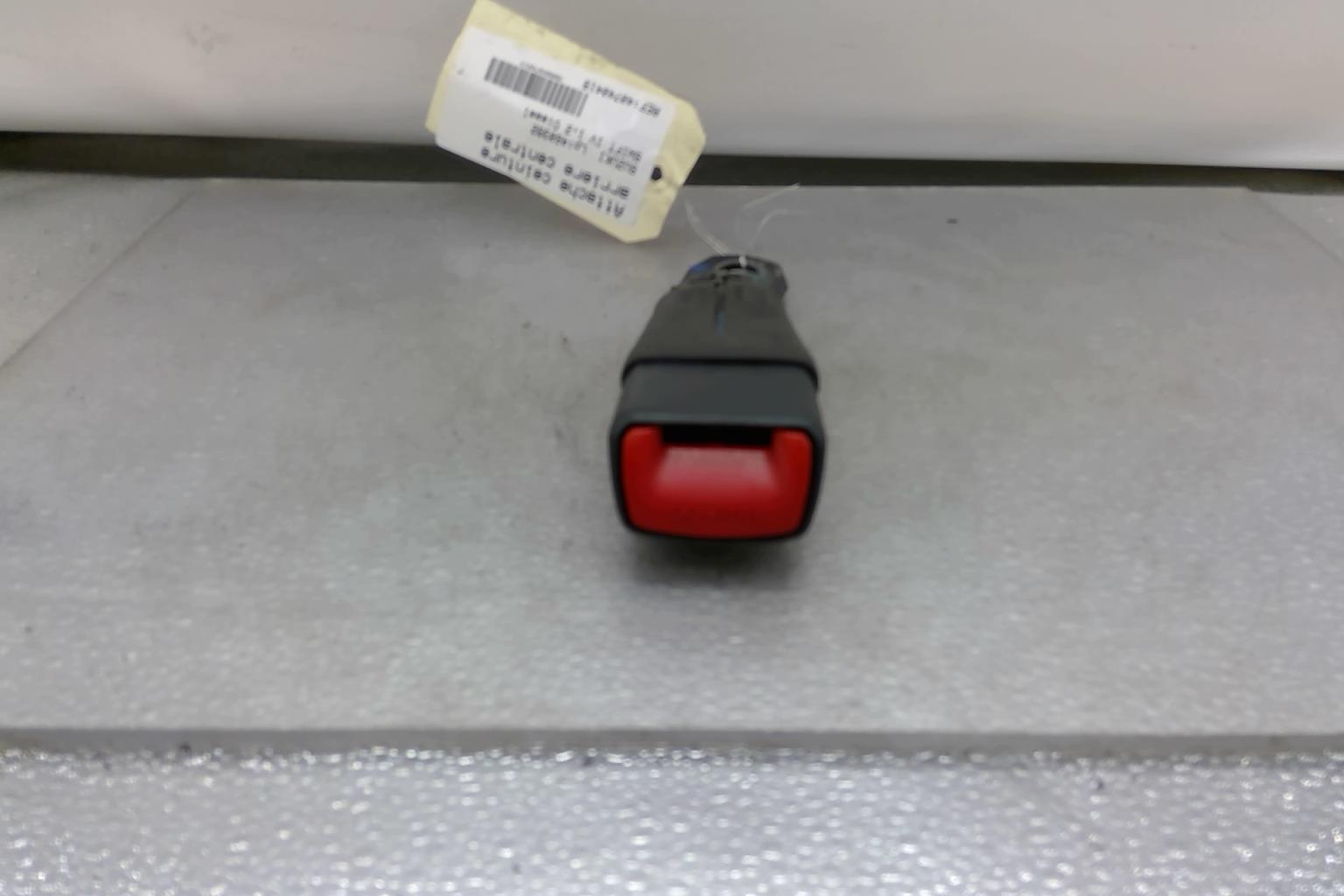Aggancio cintura sicurezza posteriore centrale SUZUKI SWIFT 4 Diésel - 1