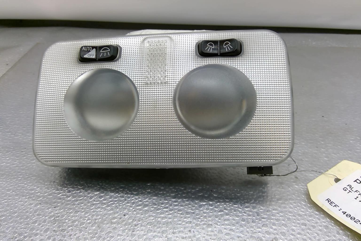 Eclairage de plafonnier ALFA ROMEO GT COUPE Diesel - 1