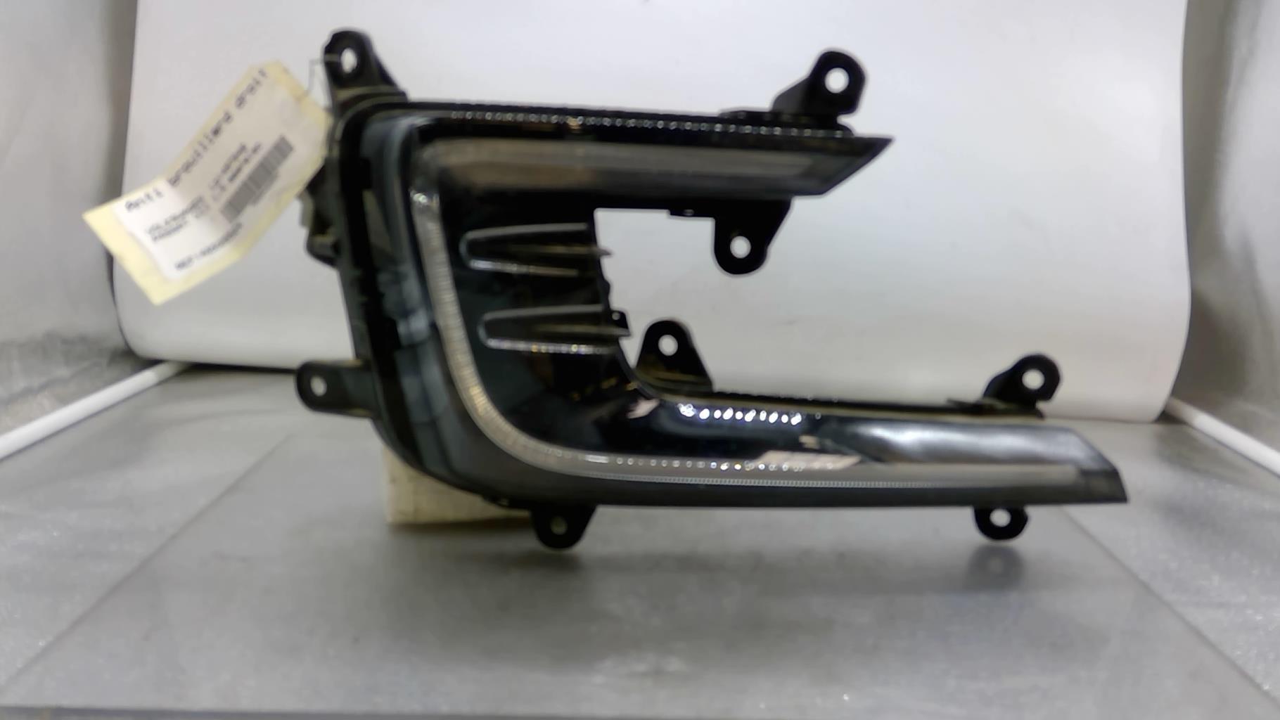Luce di marcia diurna anteriore destra VOLKSWAGEN PASSAT 7 PHASE 1 Gasolina/Híbrido - 1