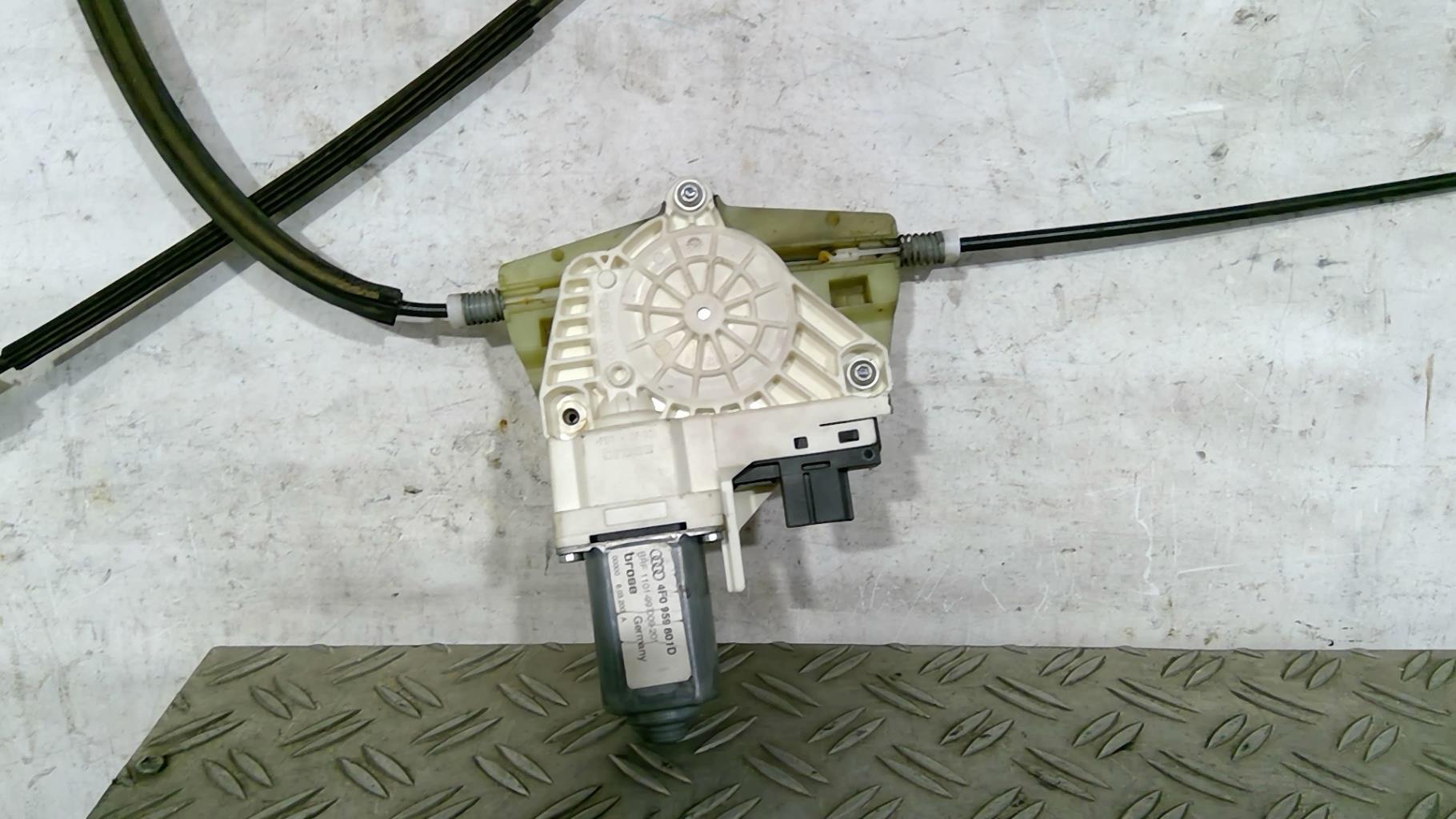 Leve vitre electrique avant gauche AUDI A6 3 AVANT PHASE 1 BREAK Diesel - 1