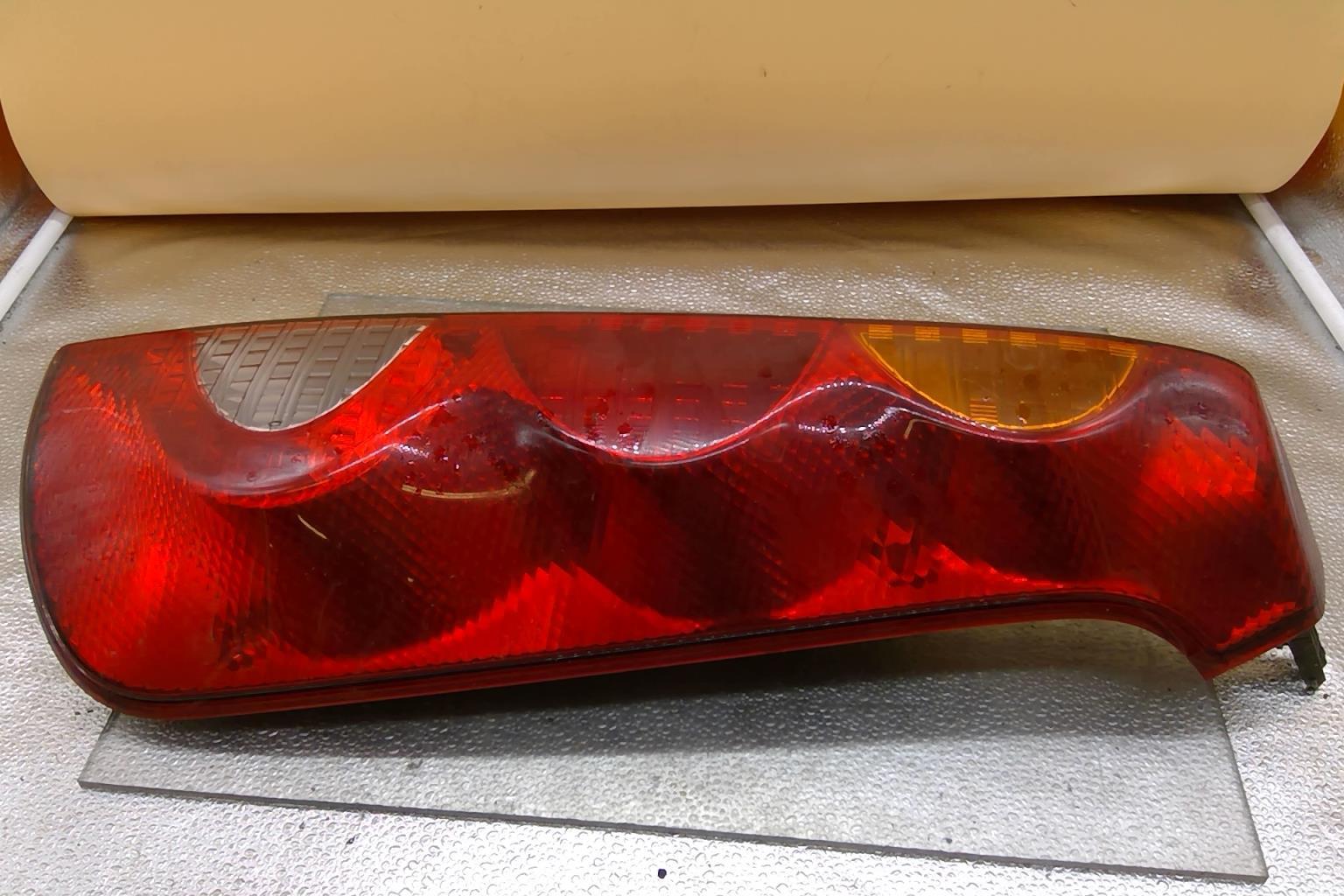 Fanale posteriore principale destro (luci) NISSAN NOTE 1 PHASE 1 Diésel - 1