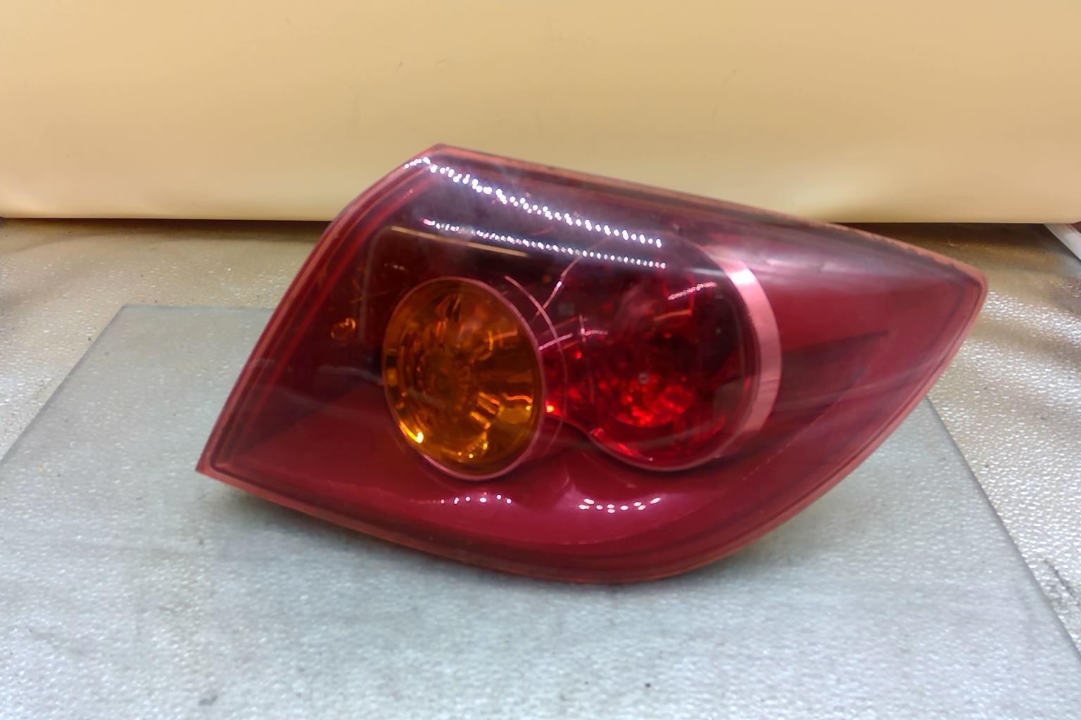 Fanale posteriore principale destro (luci) MAZDA 3 1 PHASE 1 Gasolina - 1