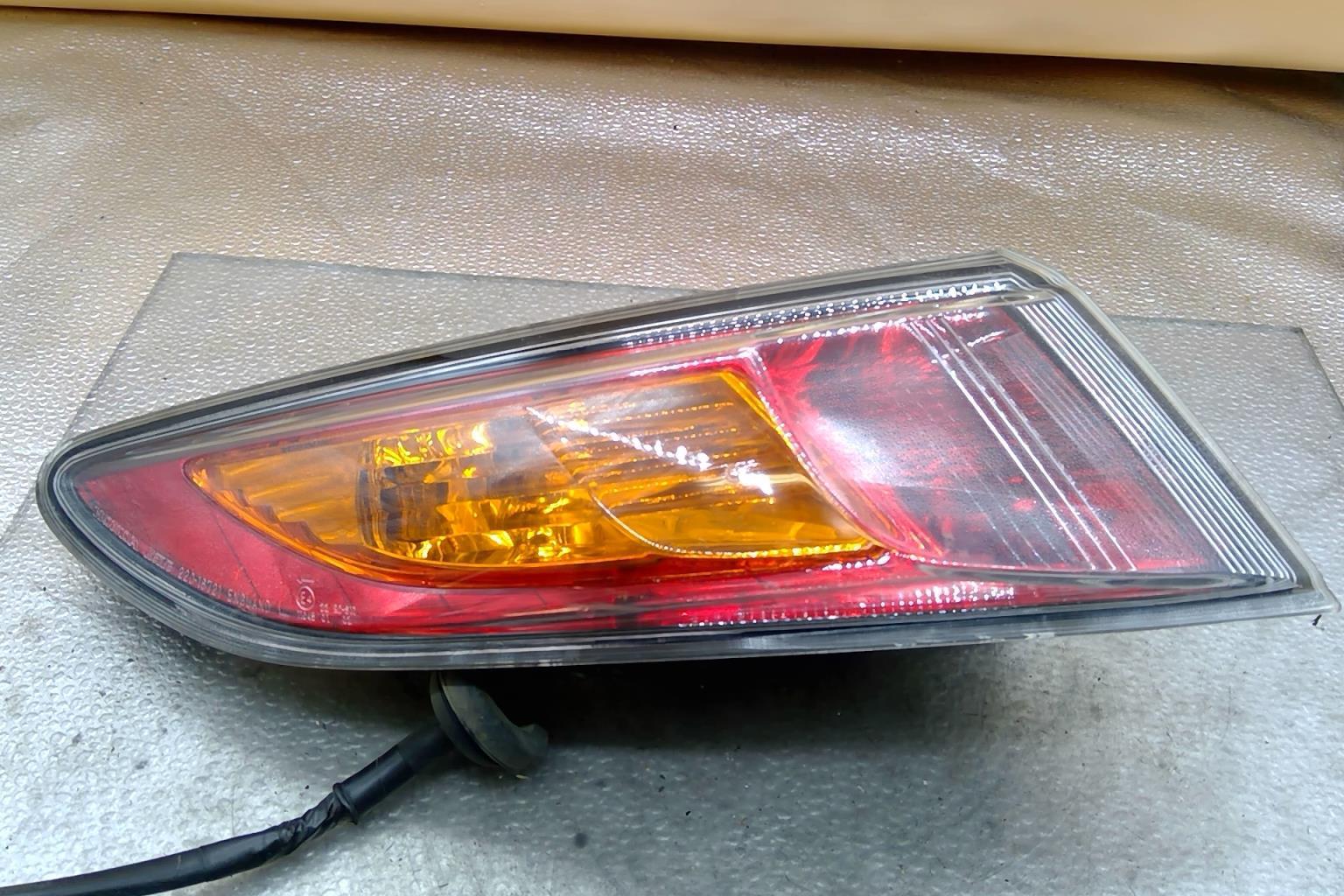 Fanale posteriore principale sinistro (luci) HONDA CIVIC 8 PHASE 1 Diésel - 1