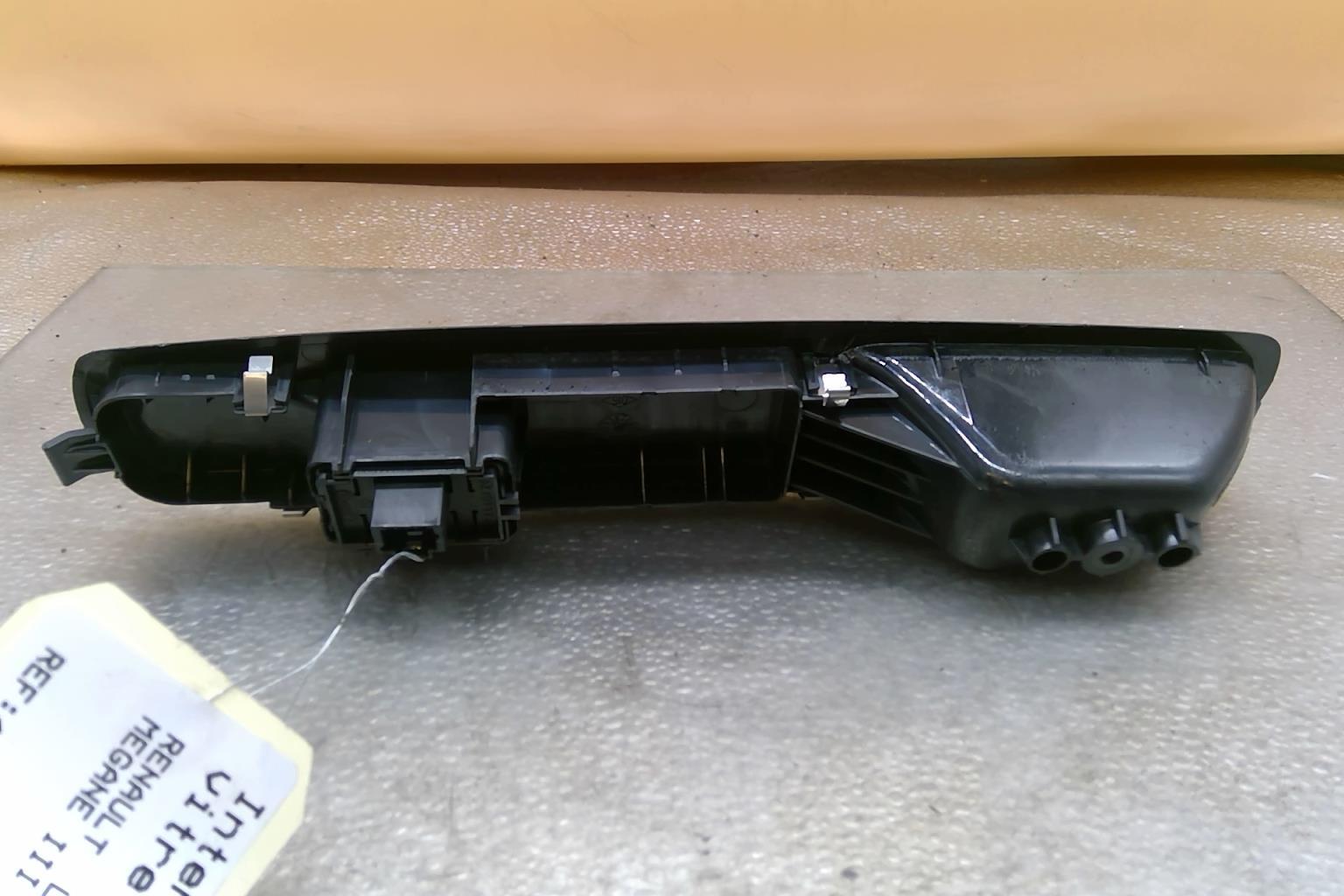 Interruttore lavacristalli anteriore destro RENAULT MEGANE 3 PHASE 1 Diésel - 1