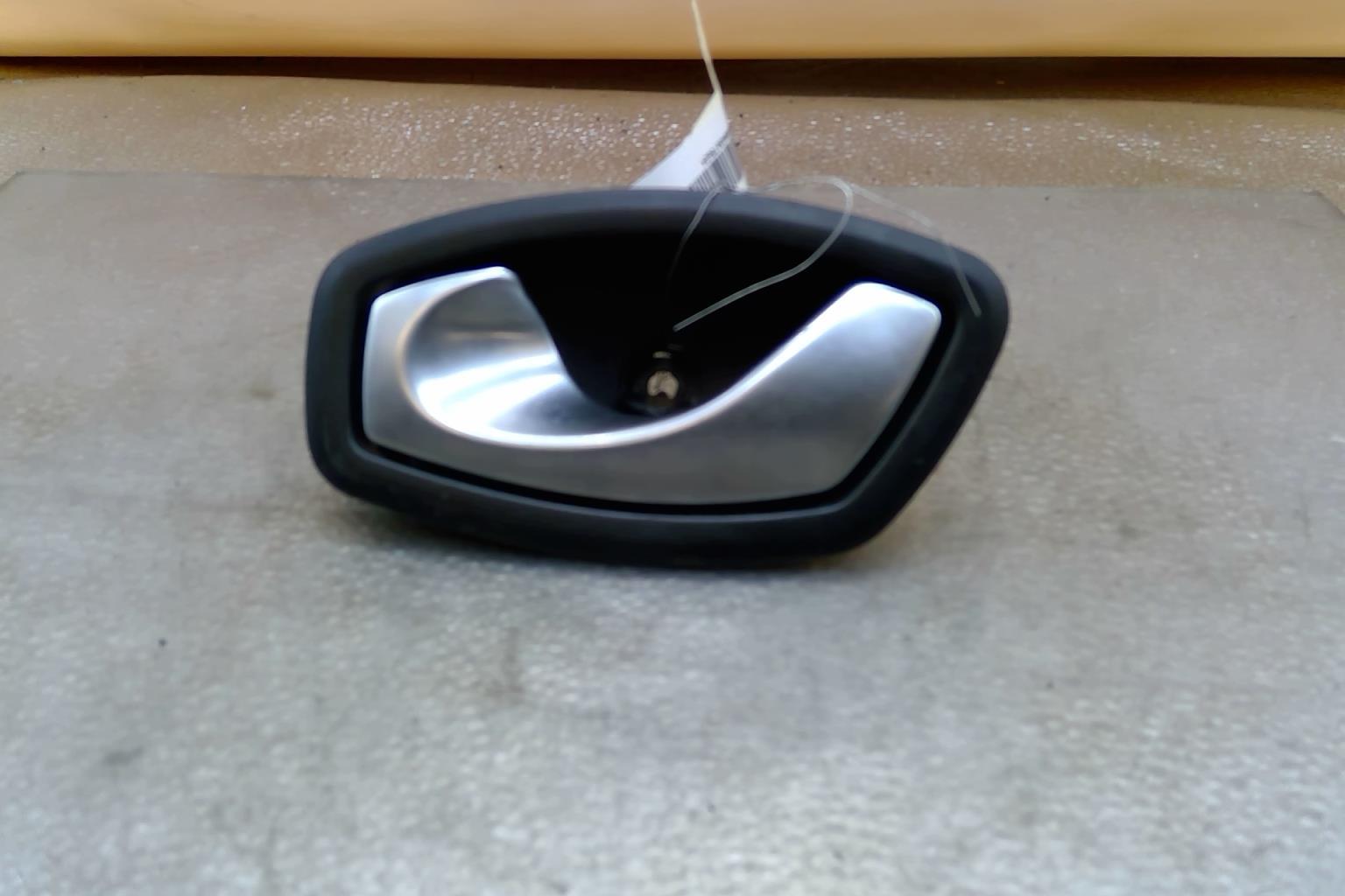 Maniglia interna posteriore sinistra RENAULT CLIO 4 PHASE 1 Gasolina - 1
