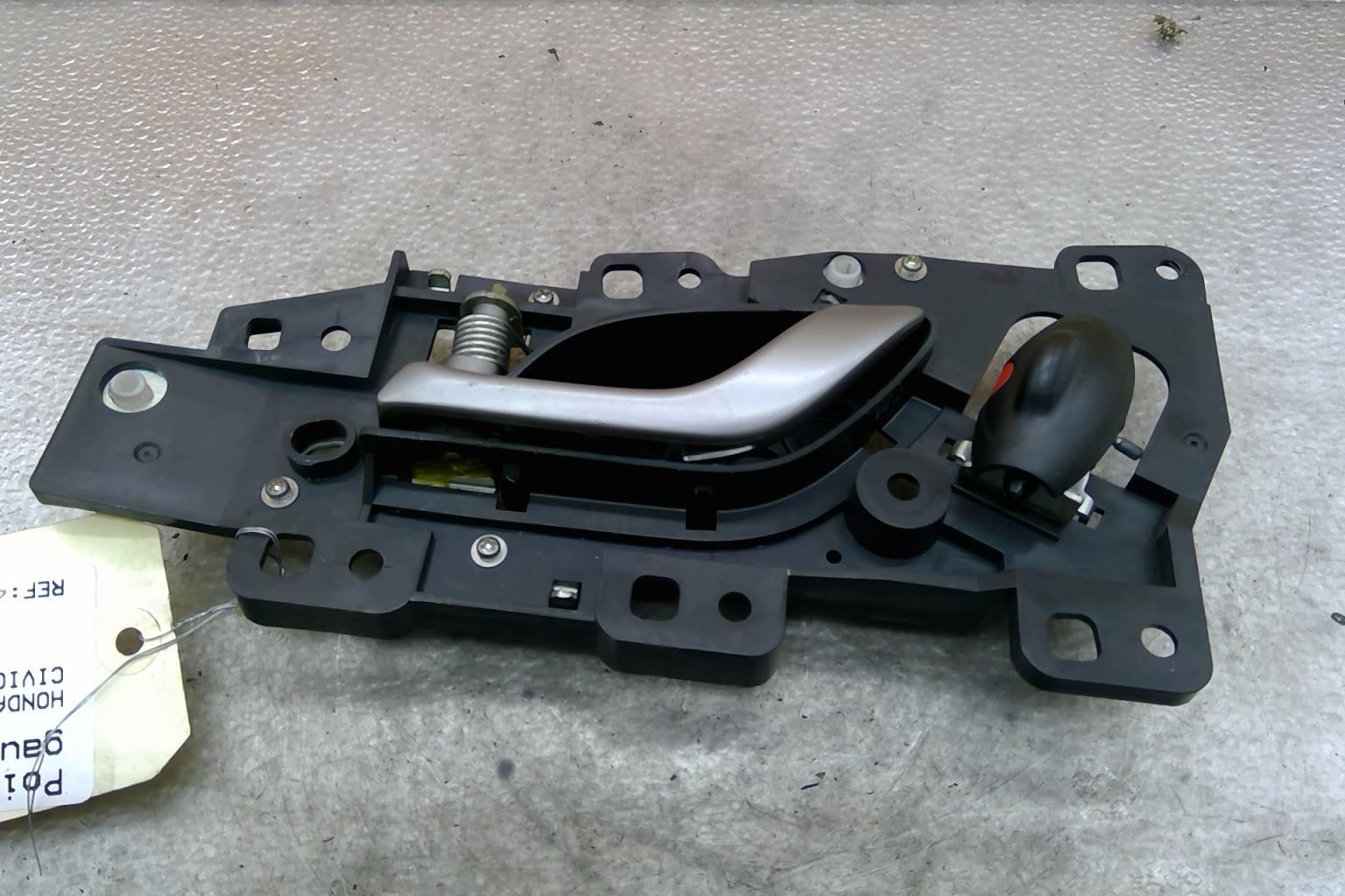 Maniglia portiera anteriore sinistra HONDA CIVIC 8 PHASE 1 Diésel - 1