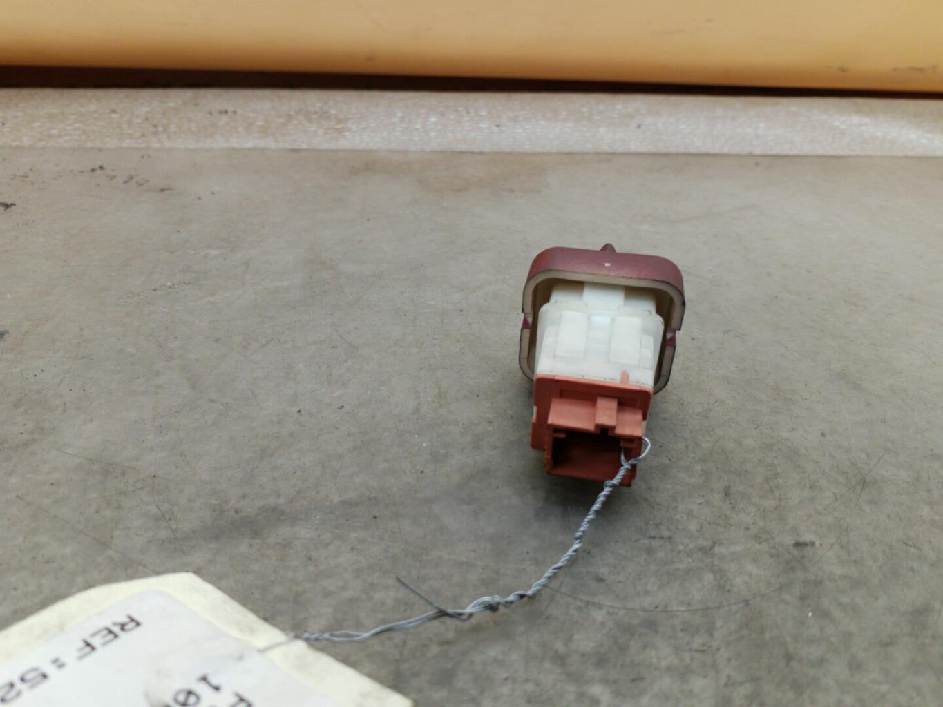 Bouton de warning PEUGEOT 1007 Diesel - 1