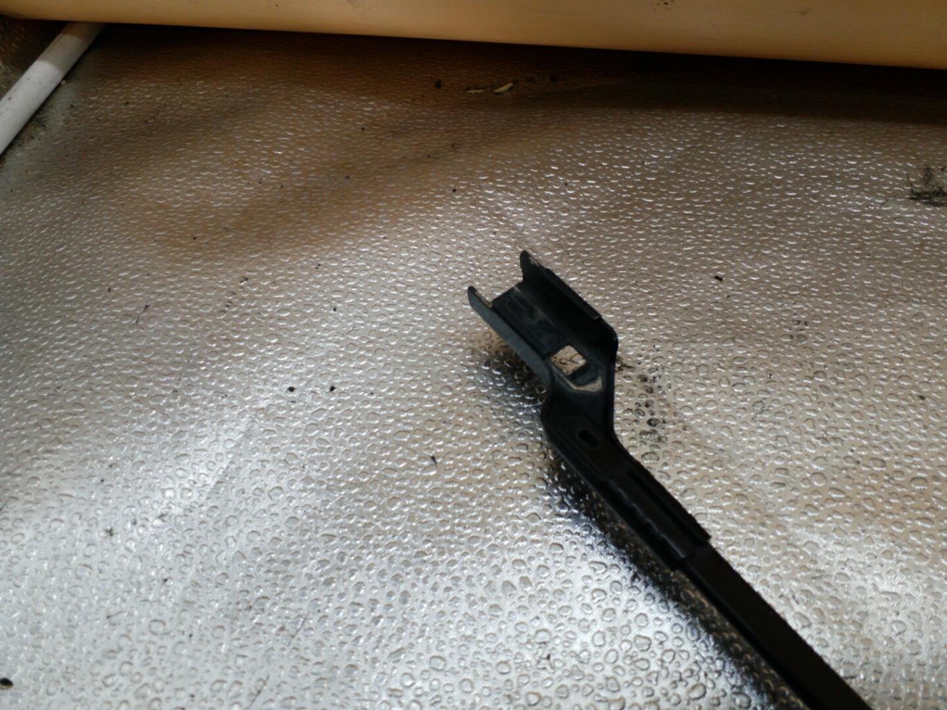 Braccio tergicristallo anteriore destro OPEL MERIVA B PHASE 1 Diésel - 1