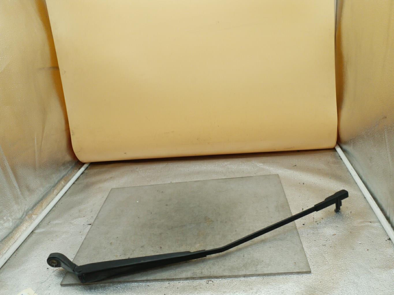 Braccio tergicristallo anteriore destro PEUGEOT 407 COUPE Diésel - 1