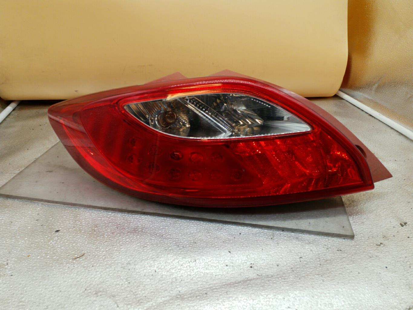 Fanale posteriore principale sinistro (luci) MAZDA 2 2 PHASE 1 Diésel - 1
