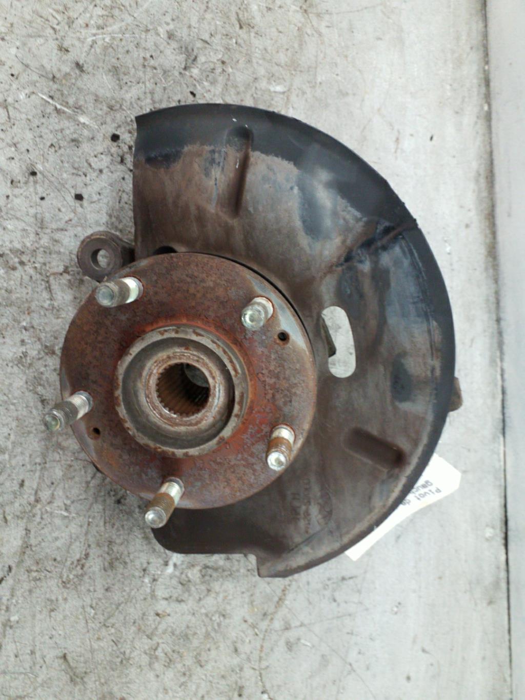 Fuso a snodo anteriore sinistro HYUNDAI TUCSON 2 Gasolina - 1