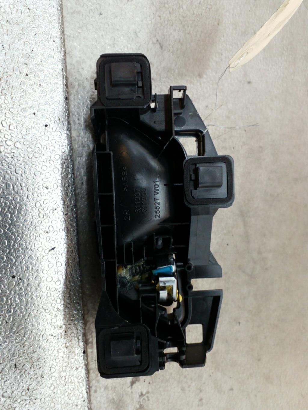 Maniglia interna posteriore destra PEUGEOT 308 2 SW PHASE 1 BREAK Diésel - 1