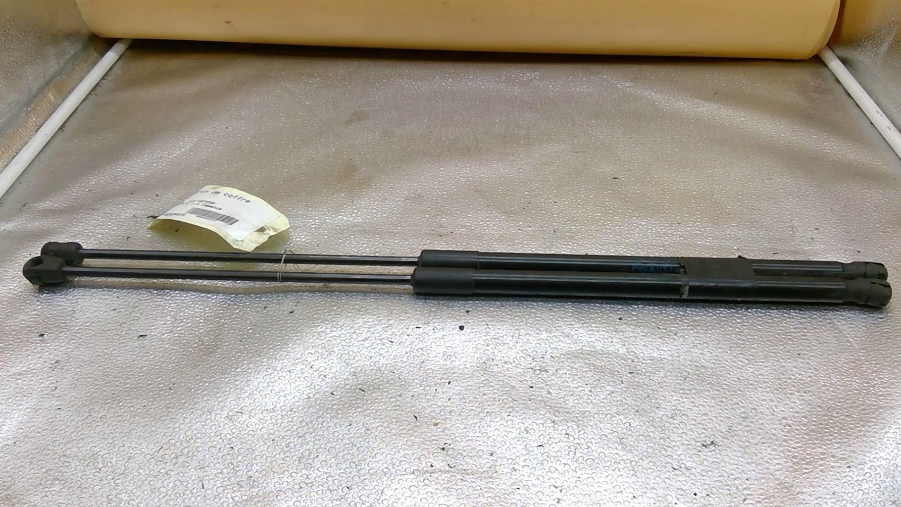 Verin de coffre OPEL CORSA E Essence - 1