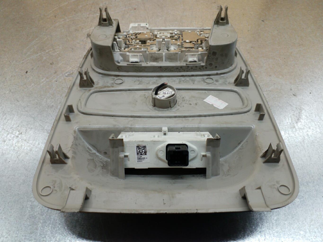 Eclairage de plafonnier RENAULT CLIO 4 PHASE 1 Diesel - 1