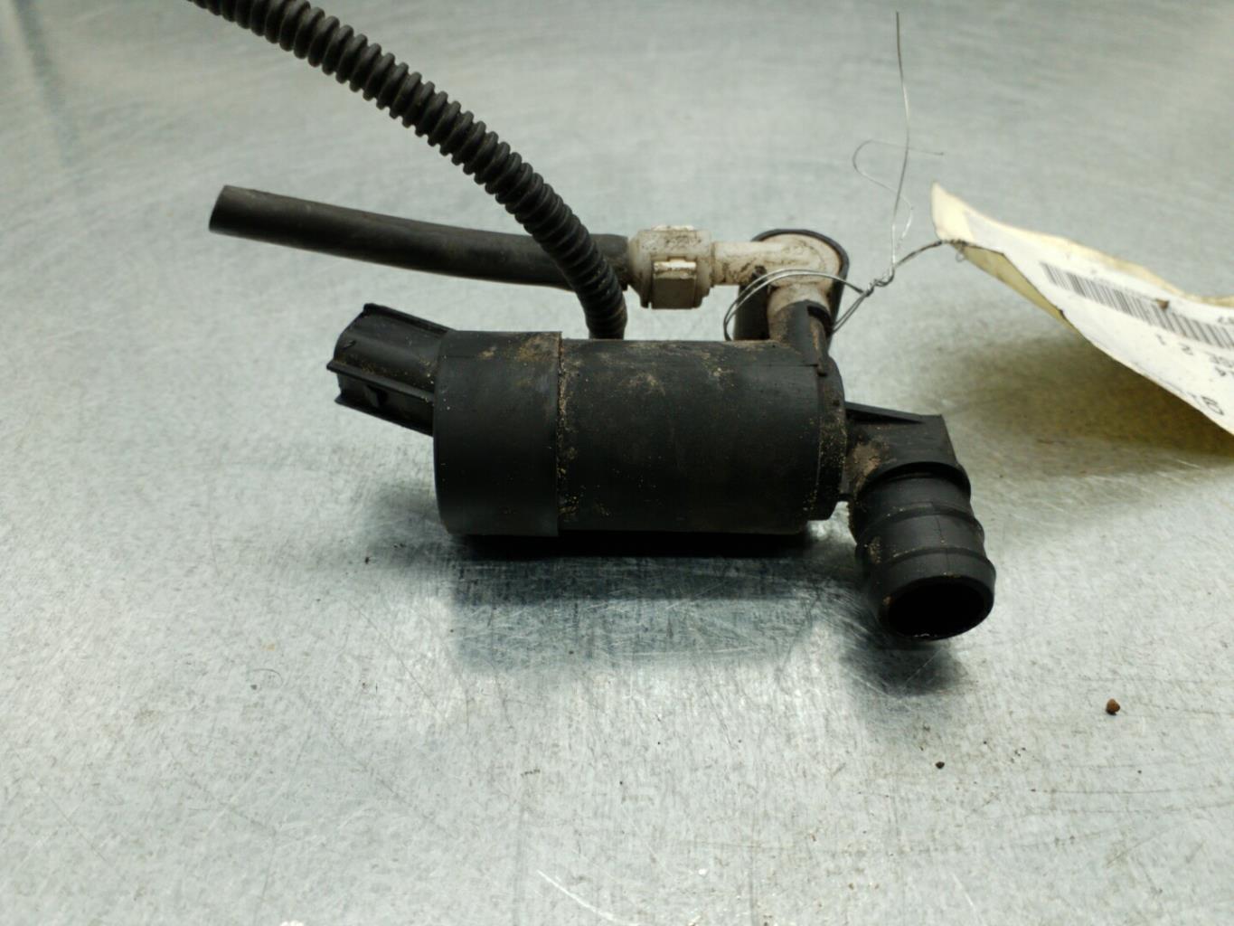 Pompa lavacristalli anteriore FORD FOCUS 3 PHASE 2 Gasolina - 1