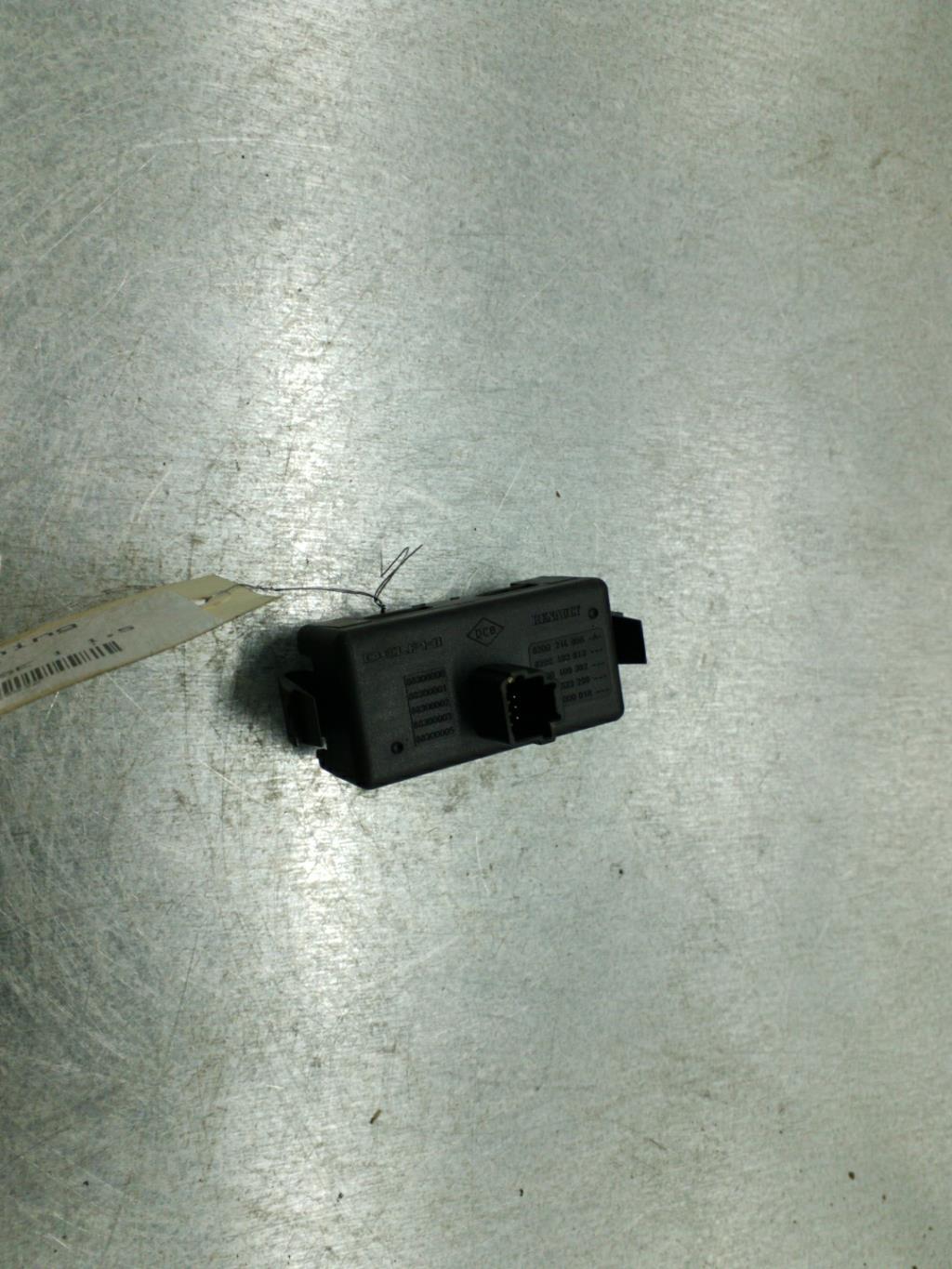 Interruttore luci emergenza RENAULT GRAND SCENIC 3 PHASE 1 Diésel - 1