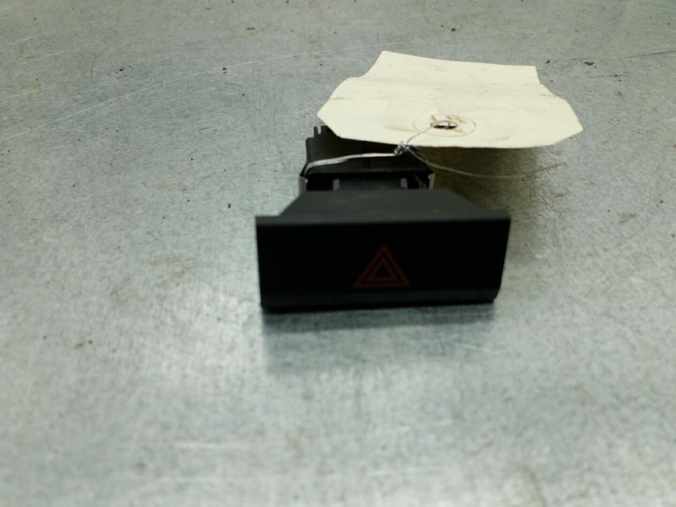 Bouton de warning SEAT LEON 3 PHASE 1 Essence - 1