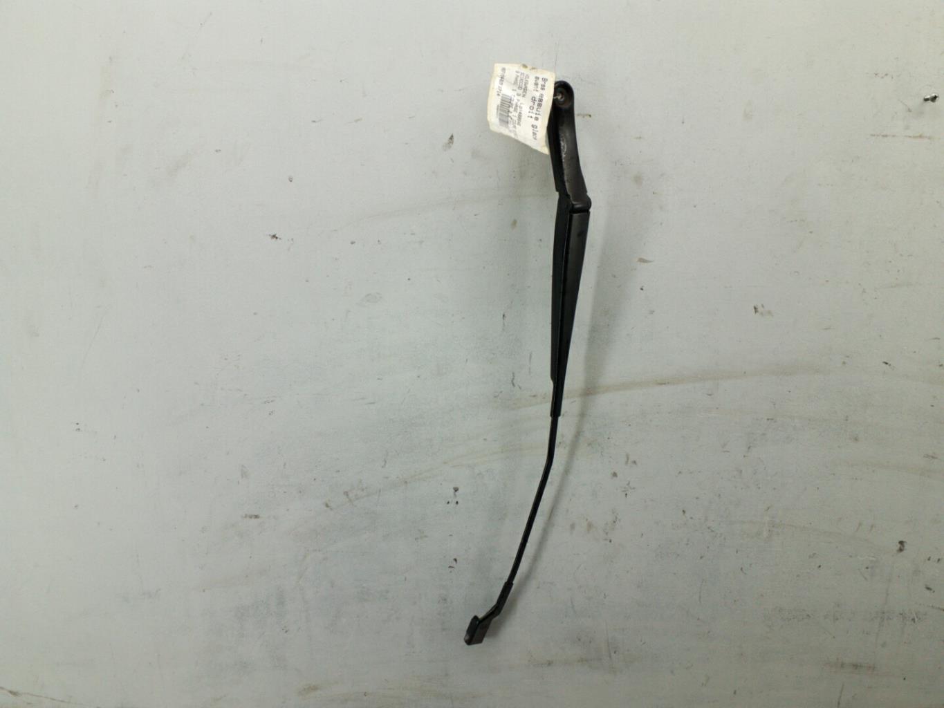 Braccio tergicristallo anteriore destro VOLKSWAGEN SCIROCCO 3 PHASE 1 COUPE Diésel - 1