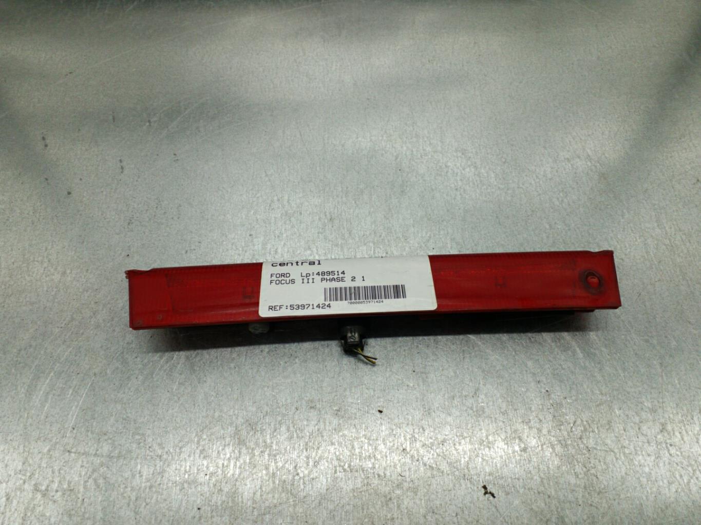 Feu arriere stop central FORD FOCUS 3 PHASE 2 Essence - 1